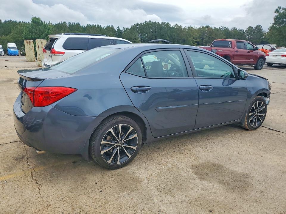 Photo 3 from auction – 2017 TOYOTA COROLLA with VIN 2T1BURHE4HC902220