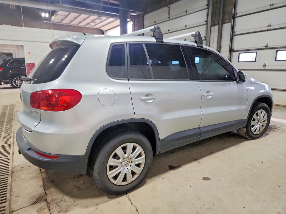 Снимка 3 от търг – 2014 VOLKSWAGEN TIGUAN с VIN WVGCV3AX9EW546193