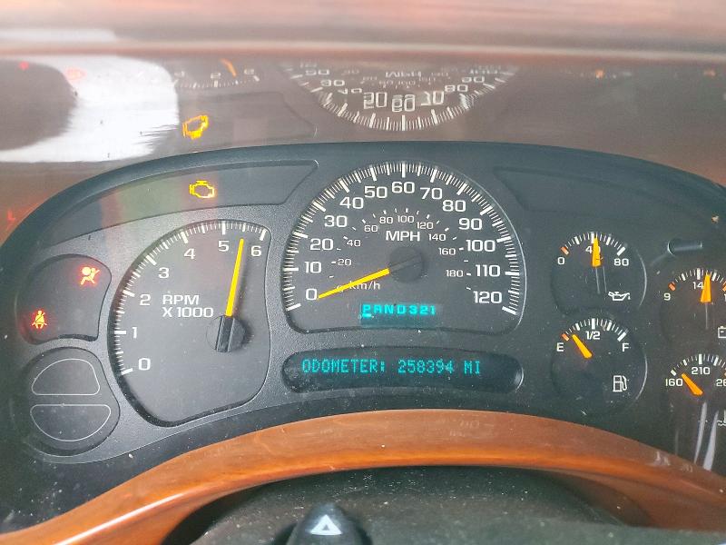 Photo 9 from auction – 2005 CHEVROLET AVALANCHE with VIN 3GNEK12Z05G222095