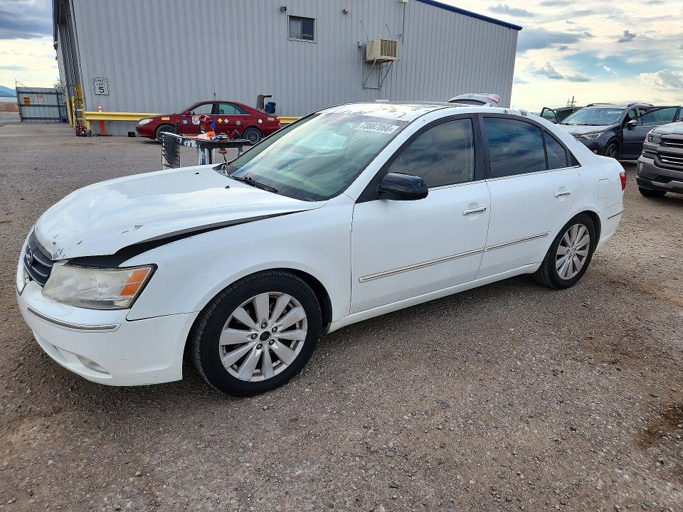 HYUNDAI SONATA 2010 with VIN 5NPEU4AF7AH640263 - Photo from auction