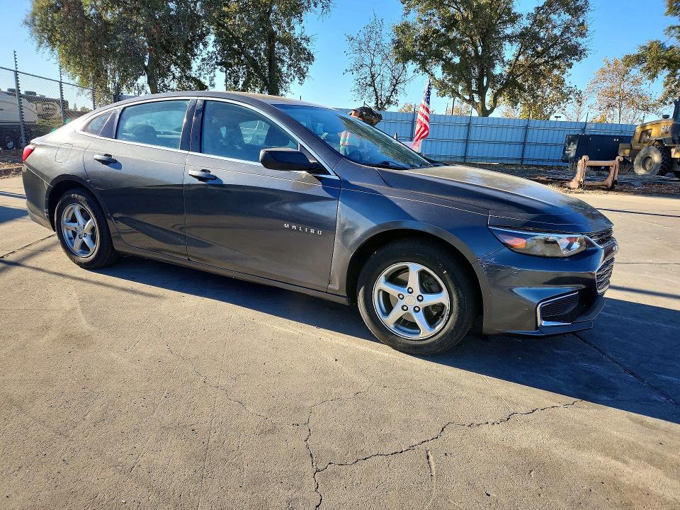 Снимка 4 от търг – 2017 CHEVROLET MALIBU с VIN 1G1ZB5ST6HF187445