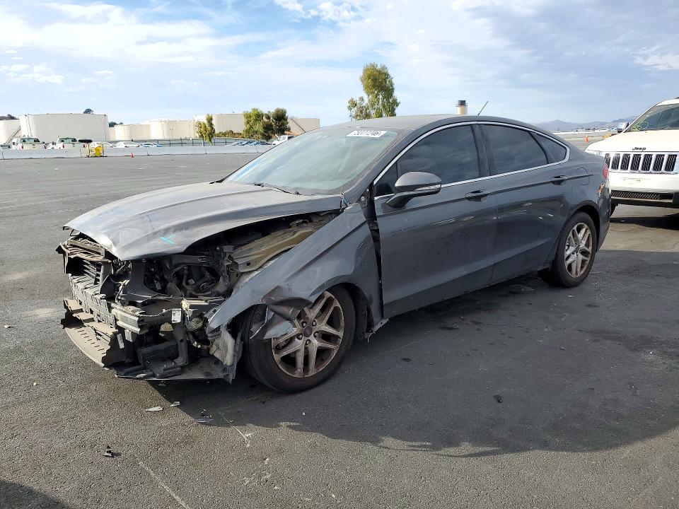 FORD FUSION 2015 с VIN 3FA6P0HDXFR264872 - Фото с аукциона