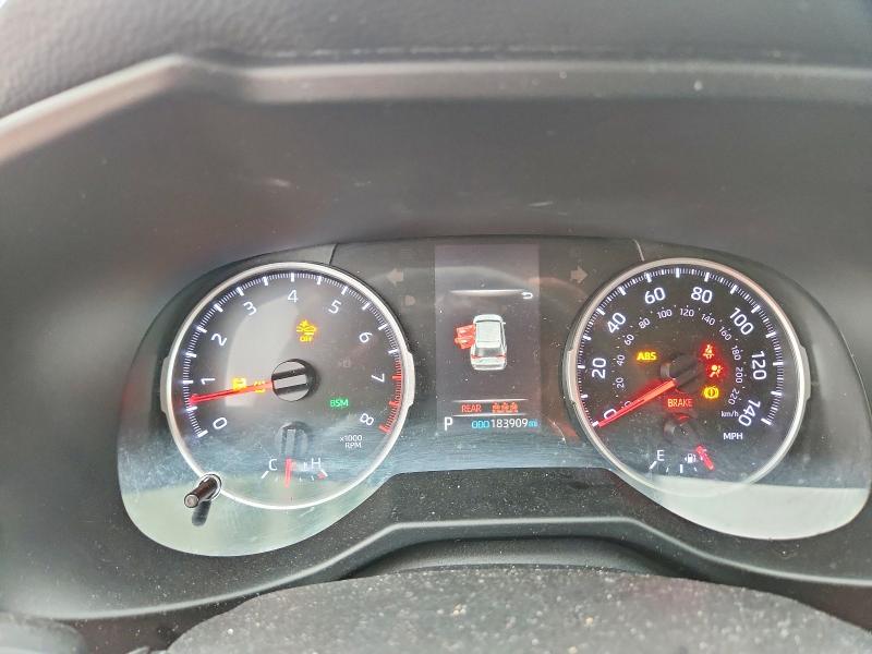 Снимка 9 от търг – 2021 TOYOTA RAV4 с VIN 2T3W1RFV0MW136595