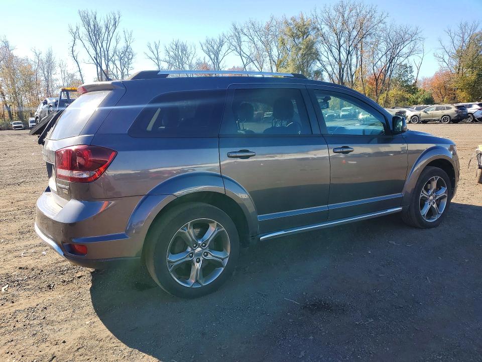 Снимка 3 от търг – 2017 DODGE JOURNEY с VIN 3C4PDCGG5HT617688