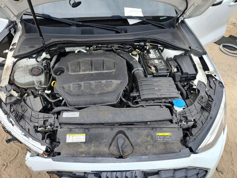 Снимка 11 от търг – 2023 AUDI A3 с VIN WAUAUDGY5PA121510