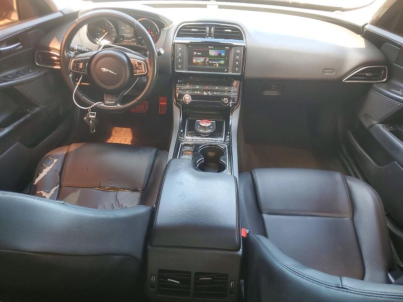 Zdjęcie 8 z aukcji – 2017 JAGUAR XE z VIN SAJAR4BG5HA962524