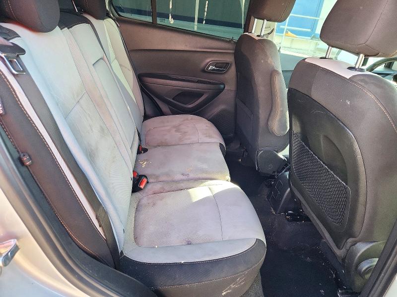 Снимка 11 от търг – 2020 CHEVROLET TRAX с VIN 3GNCJPSB7LL173384