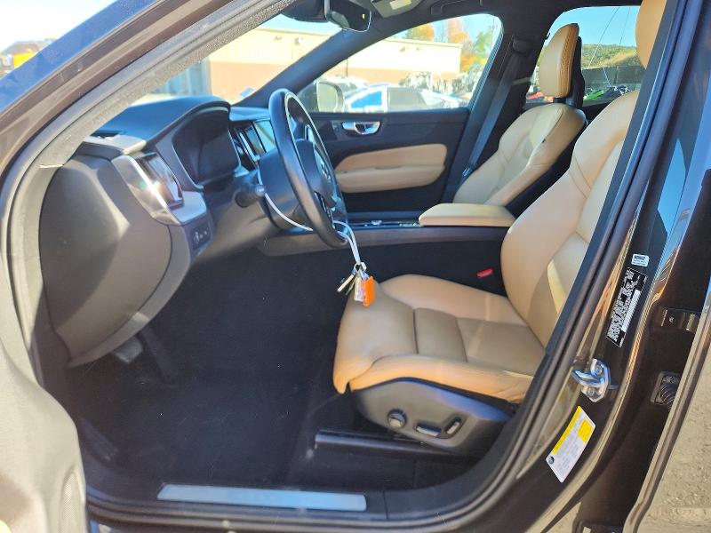 Фото 7 с аукциона – 2018 VOLVO XC60 с VIN YV4BR0DL8J1027099