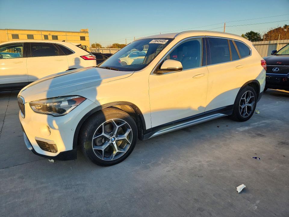 Снимка 1 от търг – 2017 BMW X1 с VIN WBXHT3C36H5F77220