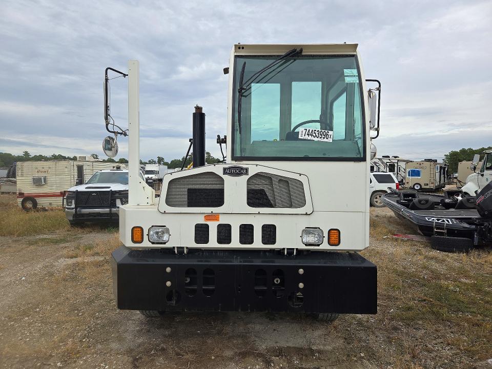 Снимка 5 от търг – 2020 AUTOCAR LLC XSPOTTER-OFF с VIN 516G4GC11LH233109