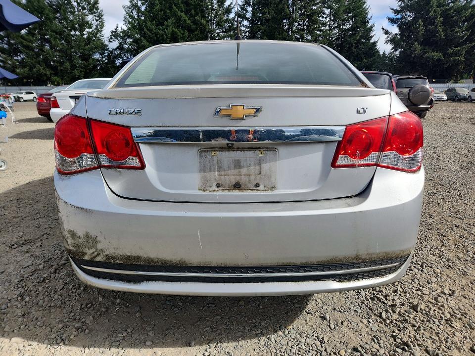 Снимка 6 от търг – 2014 CHEVROLET CRUZE с VIN 1G1PC5SB2E7412039