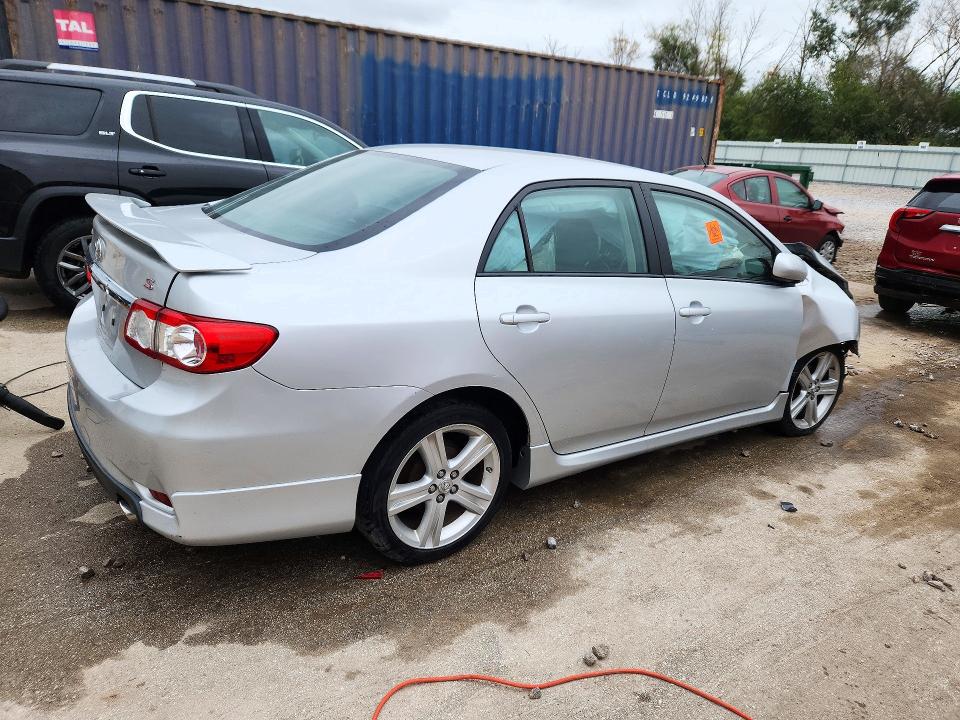Photo 3 from auction – 2013 TOYOTA COROLLA with VIN 5YFBU4EE9DP135918