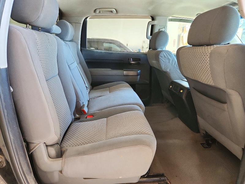 Снимка 10 от търг – 2011 TOYOTA TUNDRA с VIN 5TFDY5F1XBX194277