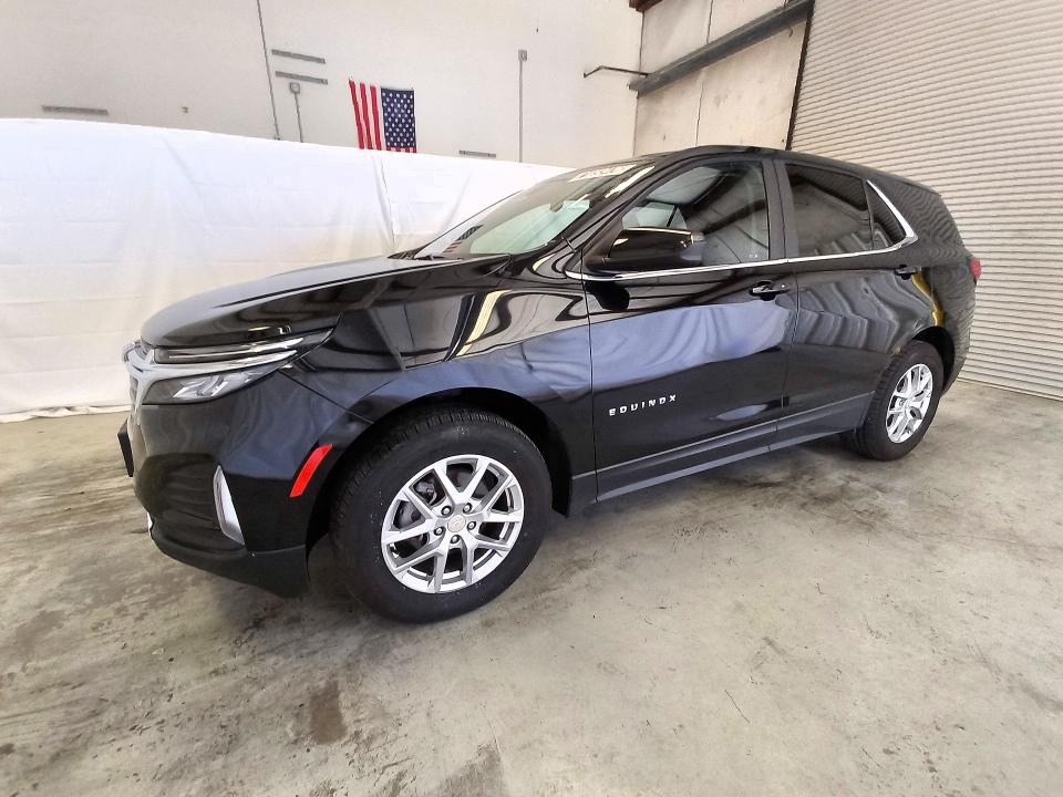 CHEVROLET EQUINOX 2022 with VIN 3GNAXUEVXNL199684 - Photo from auction