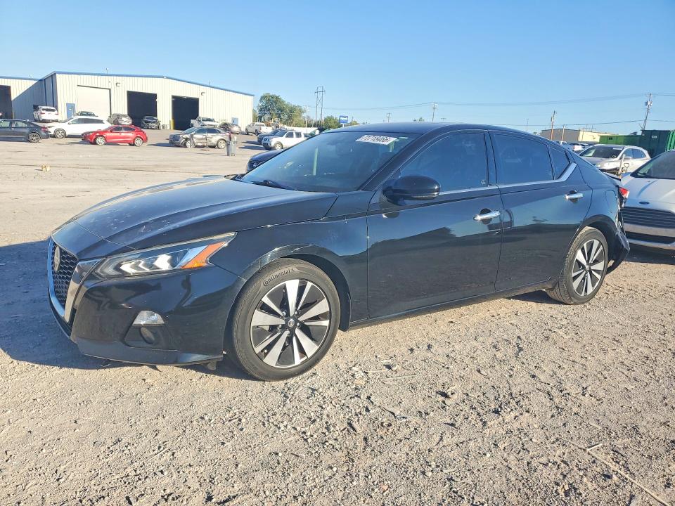 NISSAN ALTIMA 2019 с VIN 1N4BL4EVXKC160759 - Снимка от търг