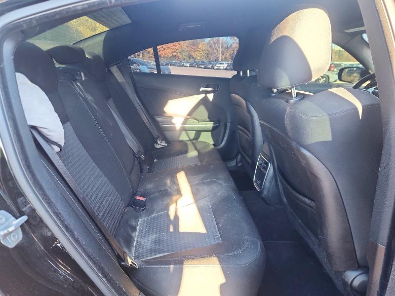 Снимка 10 от търг – 2019 DODGE CHARGER с VIN 2C3CDXGJ8KH756901