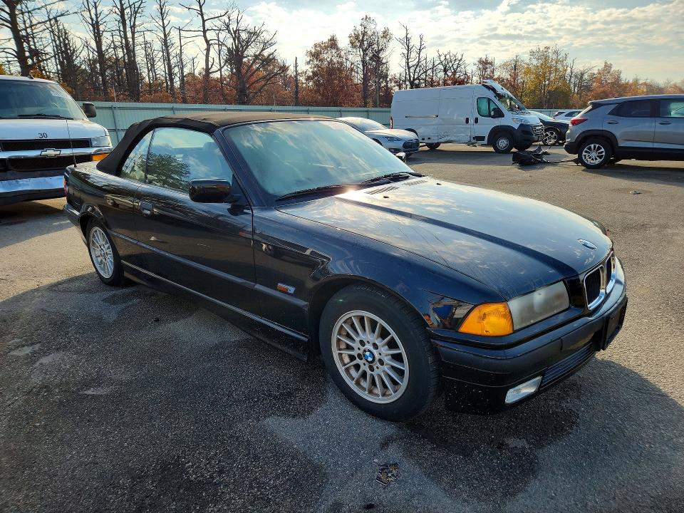 Снимка 4 от търг – 1996 BMW 328 с VIN WBABK8329TET92737