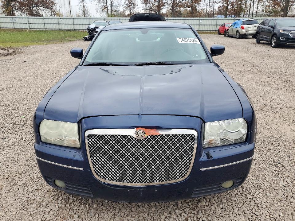 Снимка 5 от търг – 2005 CHRYSLER 300 с VIN 2C3JA53G55H122531