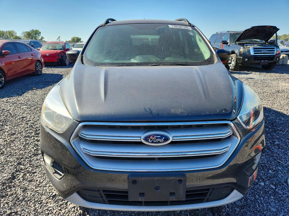 صورة رقم 5 من المزاد - 2018 FORD ESCAPE مع VIN 1FMCU9GD2JUB12125