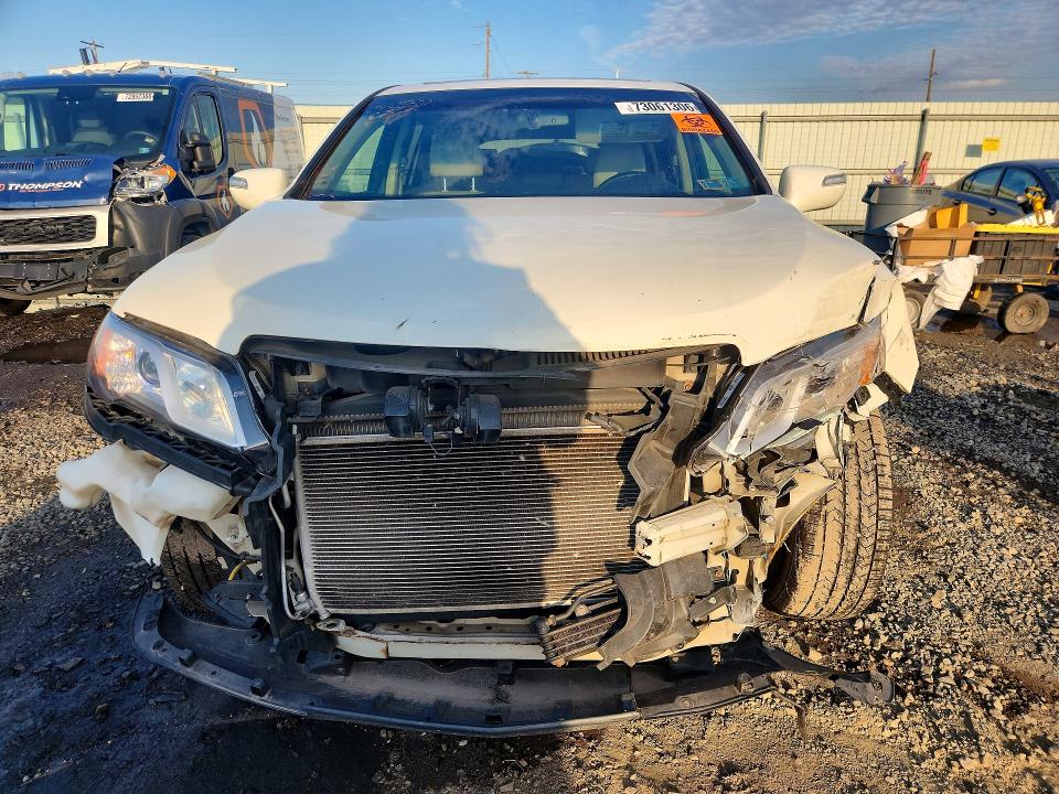Photo 5 from auction – 2013 ACURA RDX with VIN 5J8TB3H32DL007514