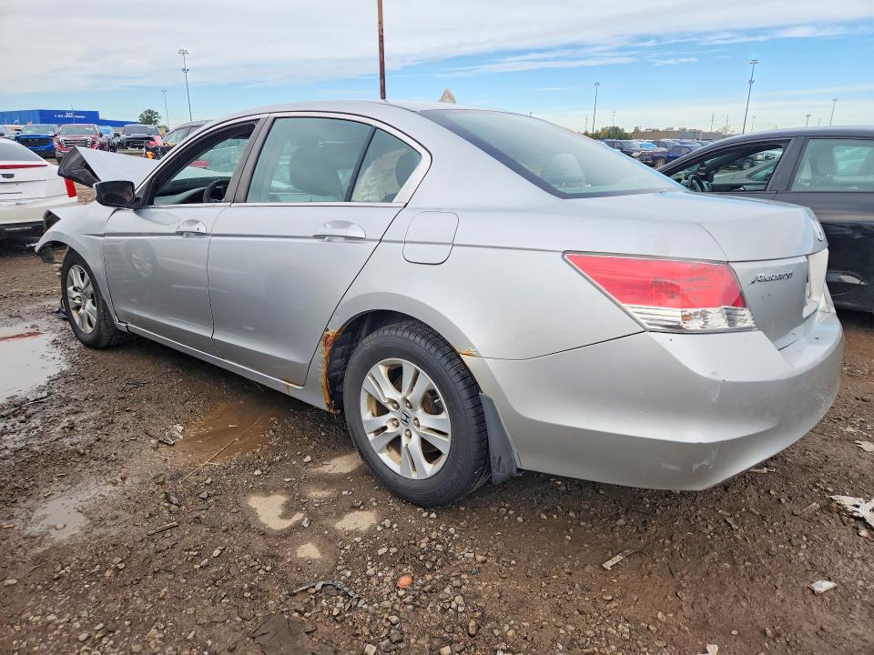 Zdjęcie 2 z aukcji – 2010 HONDA ACCORD z VIN 1HGCP2F49AA026866