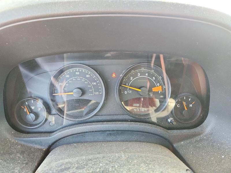 Photo 9 from auction – 2015 JEEP PATRIOT with VIN 1C4NJPBA7FD361793