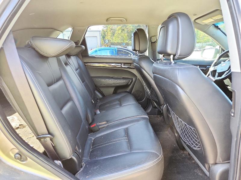 Foto 11 de la subasta – 2011 KIA SORENTO con VIN 5XYKUCA19BG014837