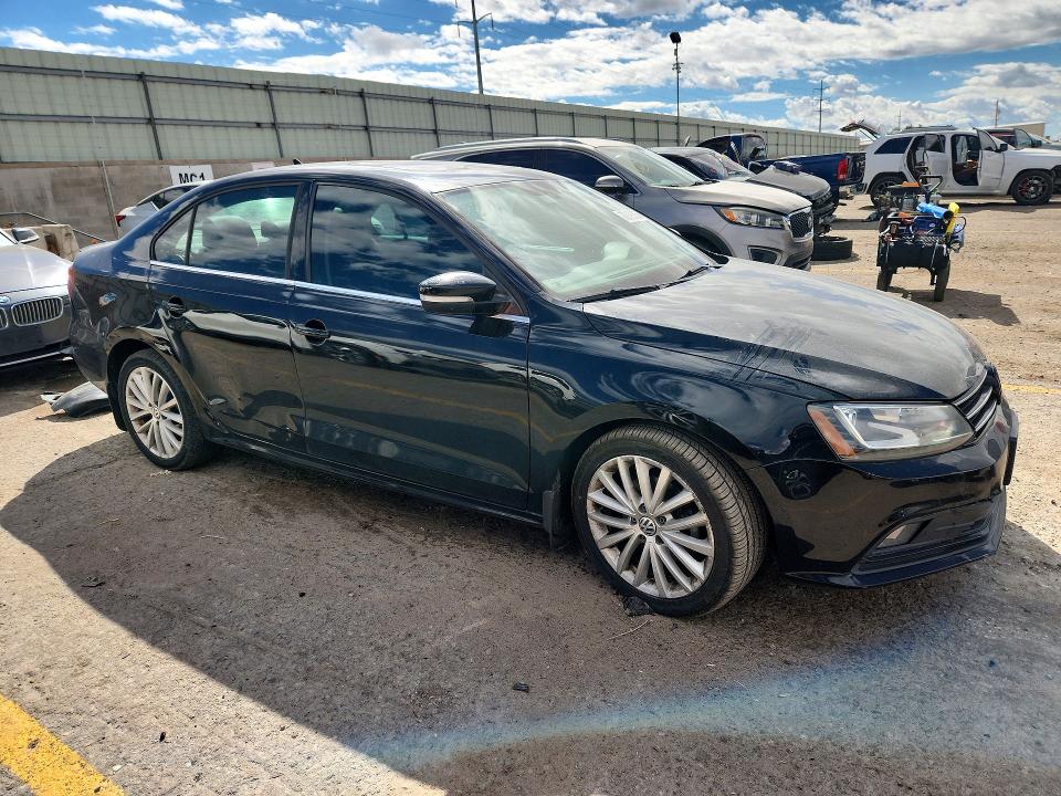 Photo 4 from auction – 2016 VOLKSWAGEN JETTA with VIN 3VWL17AJ9GM336079