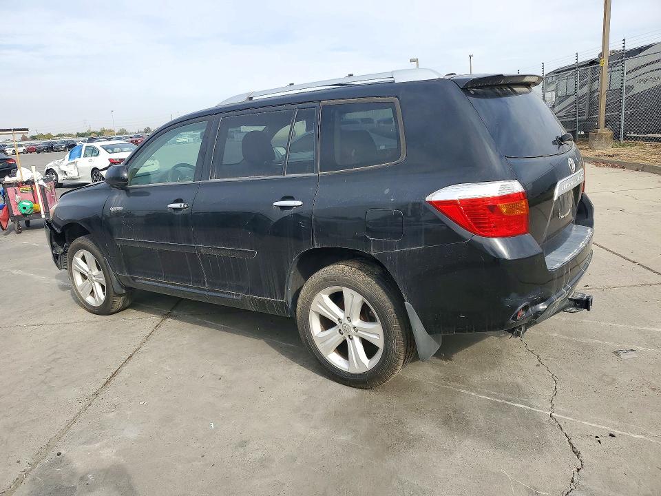 Снимка 2 от търг – 2010 TOYOTA HIGHLANDER с VIN JTEYK3EH2A2105671