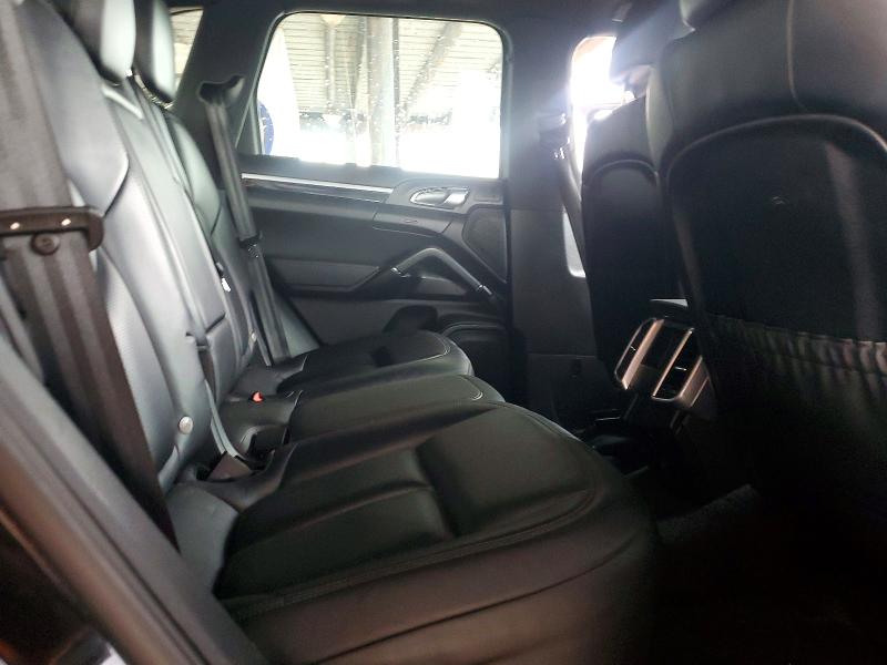 Zdjęcie 10 z aukcji – 2018 PORSCHE CAYENNE z VIN WP1AA2A25GKA12140