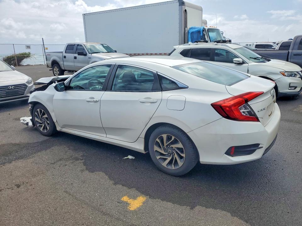 Снимка 2 от търг – 2016 HONDA CIVIC с VIN 19XFC2F70GE030716