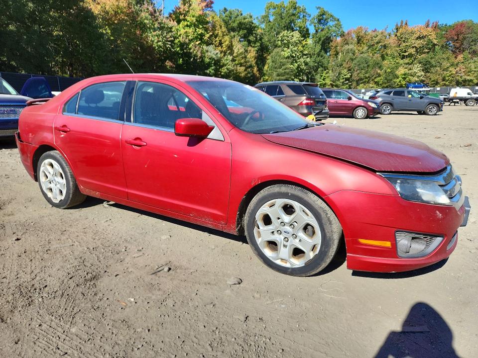 Снимка 4 от търг – 2011 FORD FUSION с VIN 3FAHP0HA5BR340376