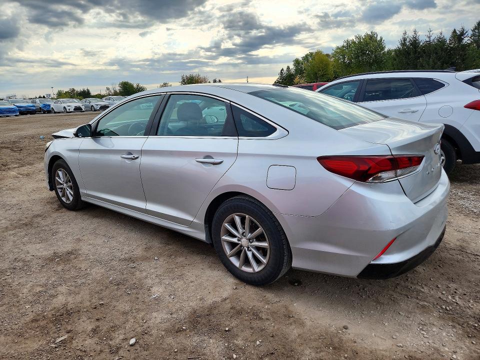 Photo 2 from auction – 2018 HYUNDAI SONATA with VIN 5NPE24AF1JH616093