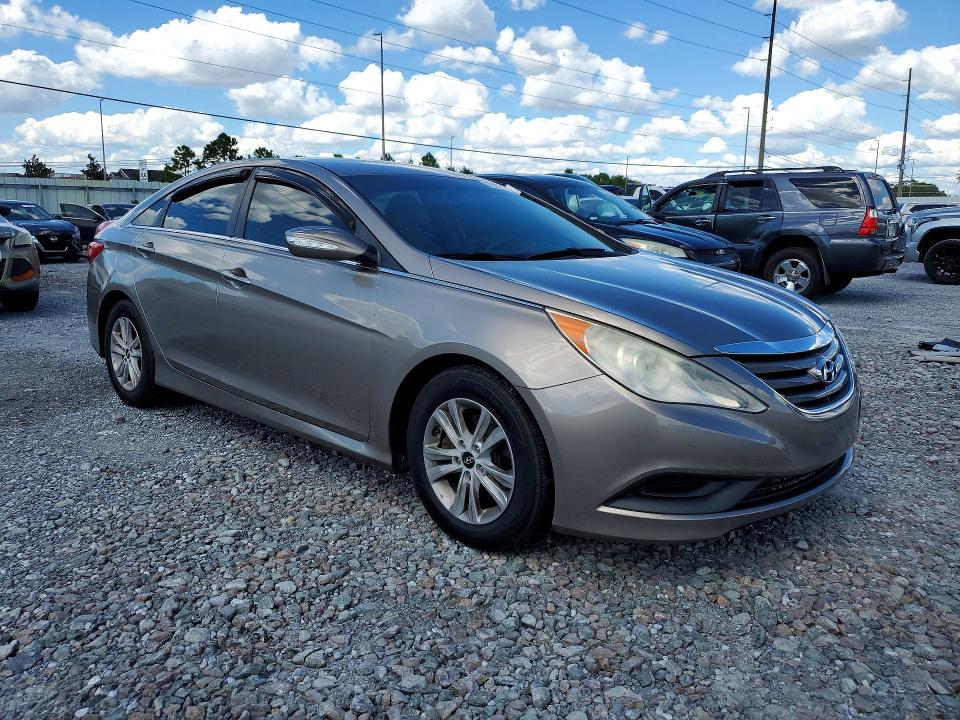 Снимка 4 от търг – 2014 HYUNDAI SONATA с VIN 5NPEB4ACXEH941031
