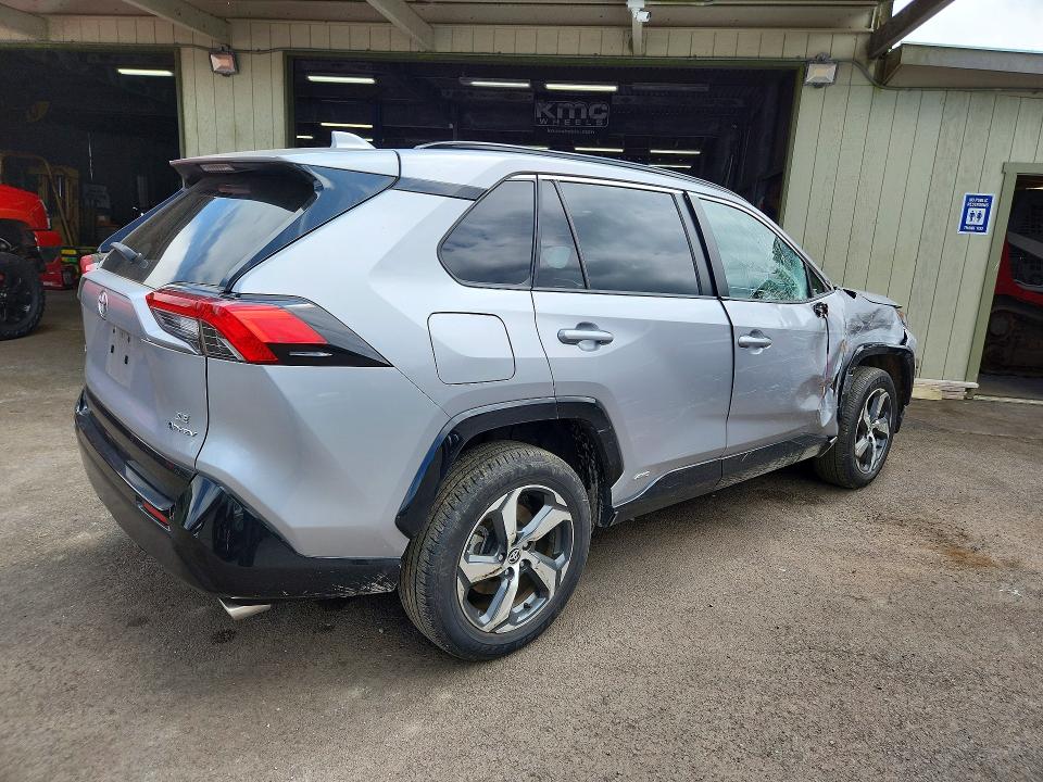 Photo 3 from auction – 2025 TOYOTA RAV4 with VIN JTMCB3FV6SD235915