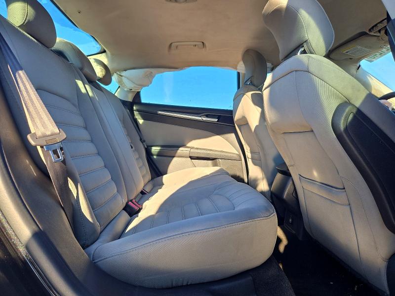 Zdjęcie 10 z aukcji – 2015 FORD FUSION z VIN 3FA6P0G70FR118220