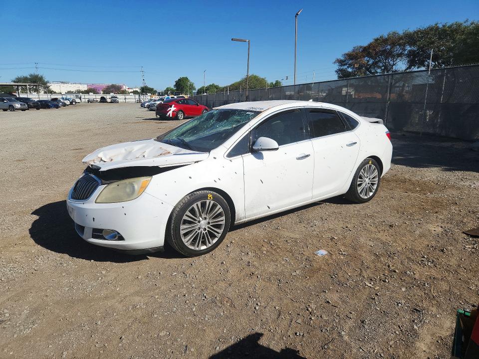 BUICK VERANO 2014 с VIN 1G4PP5SK8E4144154 - Снимка от търг