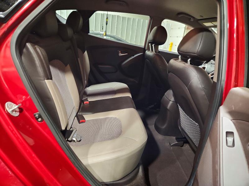 Снимка 11 от търг – 2010 HYUNDAI TUCSON с VIN KM8JU3AC5AU073826