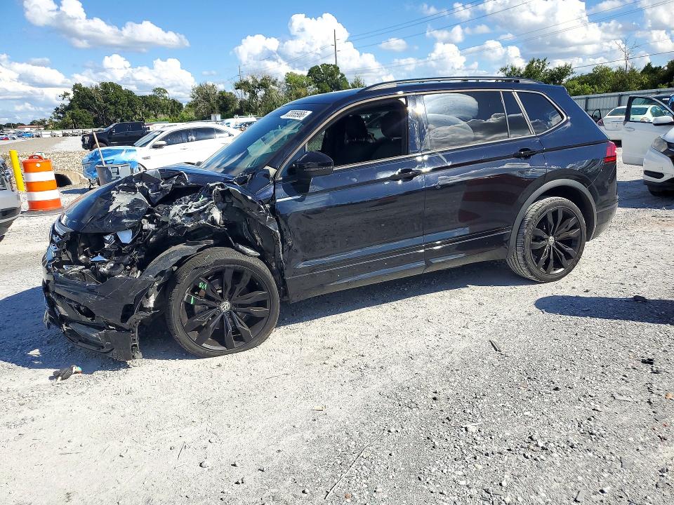 Снимка 1 от търг – 2021 VOLKSWAGEN TIGUAN с VIN 3VV3B7AX0MM026940