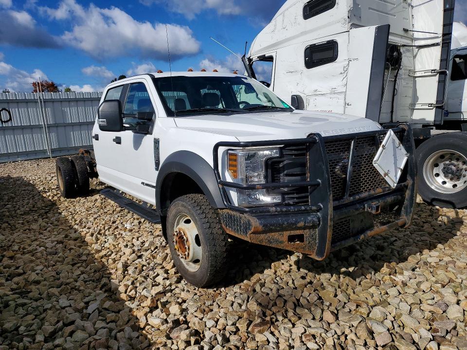 Photo 4 from auction – 2019 FORD F550 with VIN 1FD0W5HT0KED53639