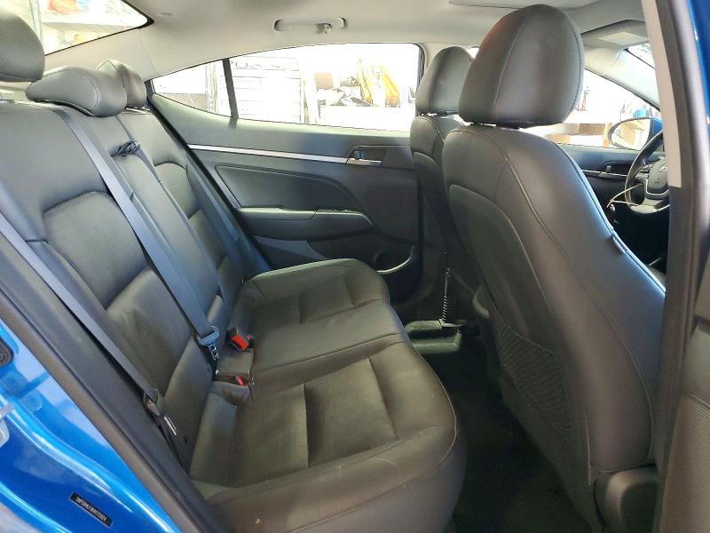 Снимка 10 от търг – 2017 HYUNDAI ELANTRA с VIN 5NPD84LF9HH115924