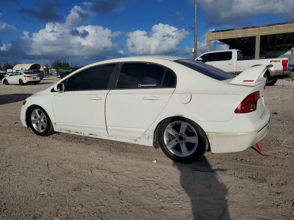Снимка 2 от търг – 2007 HONDA CIVIC с VIN 1HGFA16827L022246