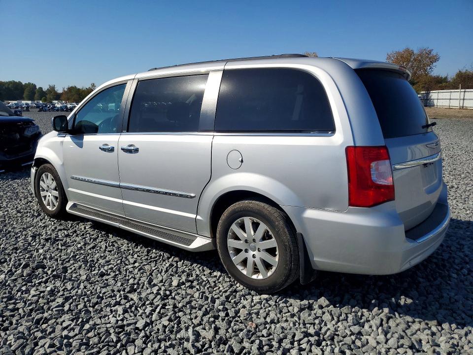 Снимка 2 от търг – 2012 CHRYSLER TOWN & COUNTRY с VIN 2C4RC1CG0CR266609