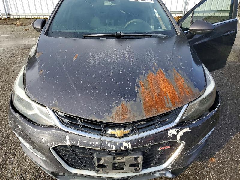 Снимка 11 от търг – 2017 CHEVROLET CRUZE с VIN 1G1BE5SM1H7271619