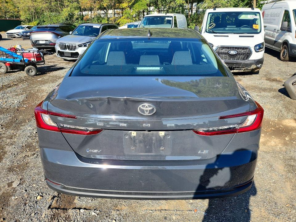 Photo 6 from auction – 2025 TOYOTA CAMRY with VIN 4T1DAACK0SU138579