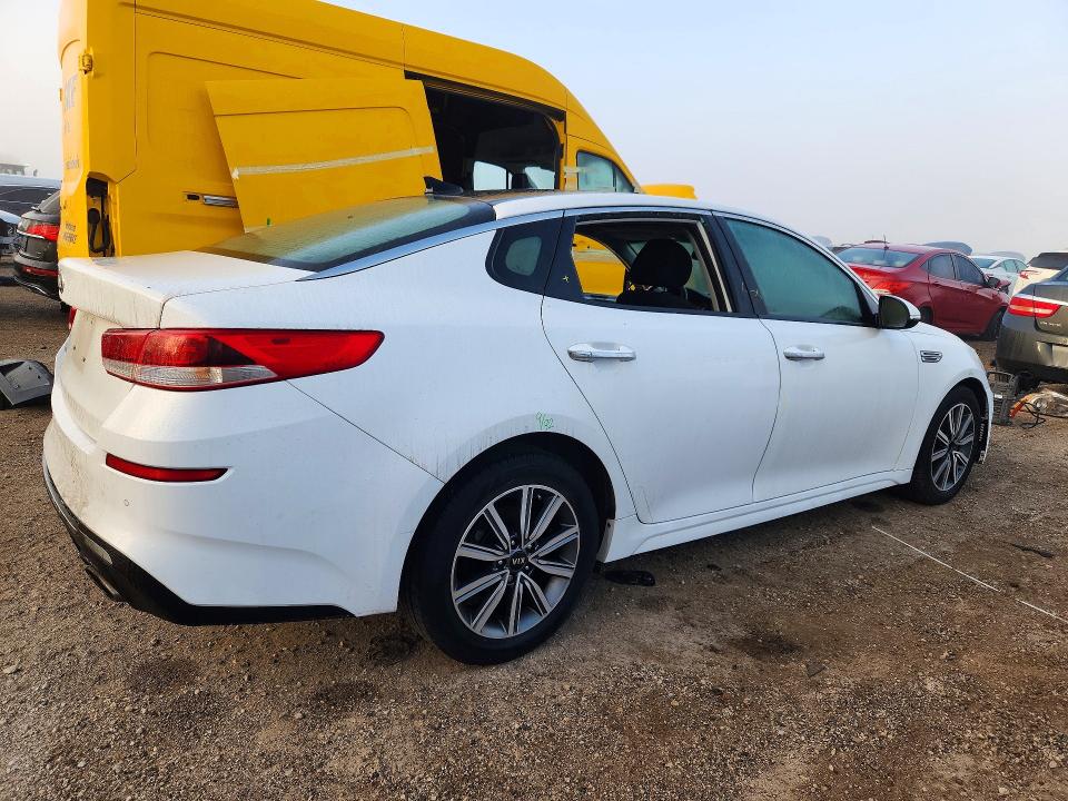 Zdjęcie 3 z aukcji – 2019 KIA OPTIMA z VIN 5XXGT4L37KG310005