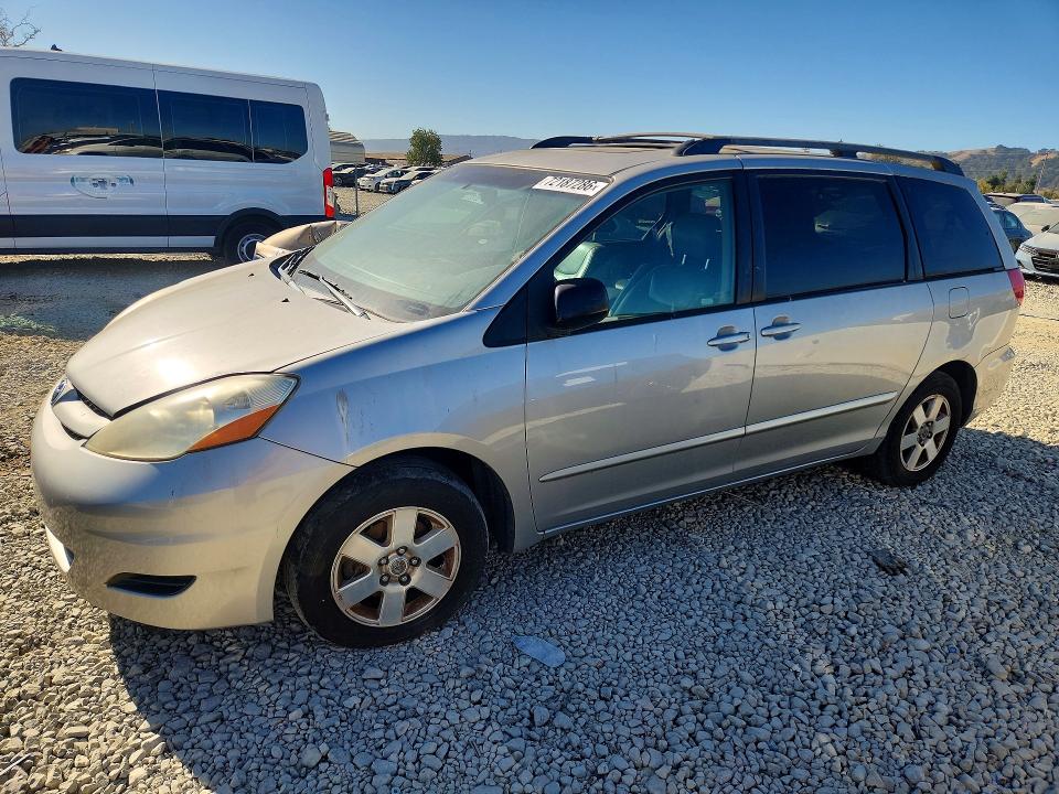 Photo 1 from auction – 2006 TOYOTA SIENNA with VIN 5TDZA23C66S542814