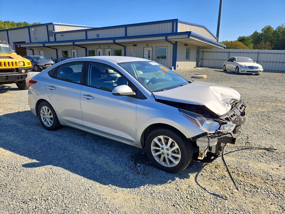 Снимка 4 от търг – 2018 HYUNDAI ACCENT с VIN 3KPC24A39JE026743