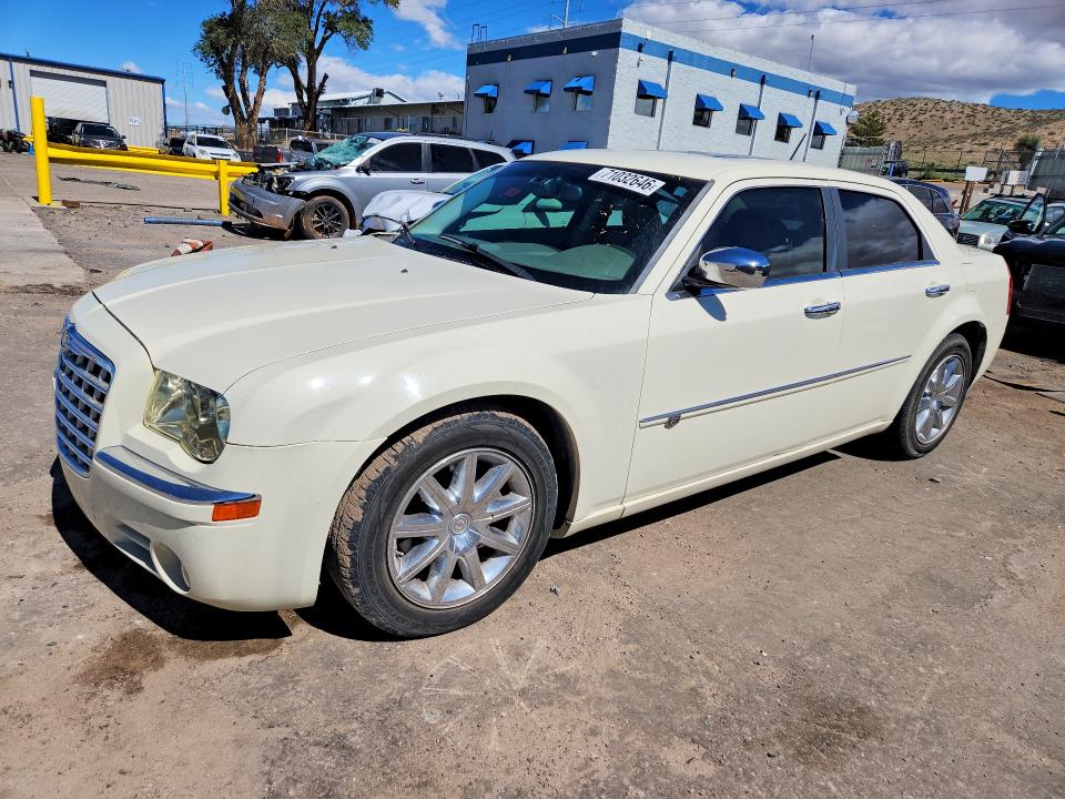 CHRYSLER 300C 2008 с VIN 2C3KA63HX8H318715 - Снимка от търг