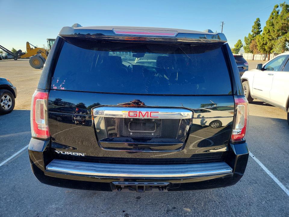 Снимка 6 от търг – 2018 GMC YUKON с VIN 1GKS2CKJ5JR393179